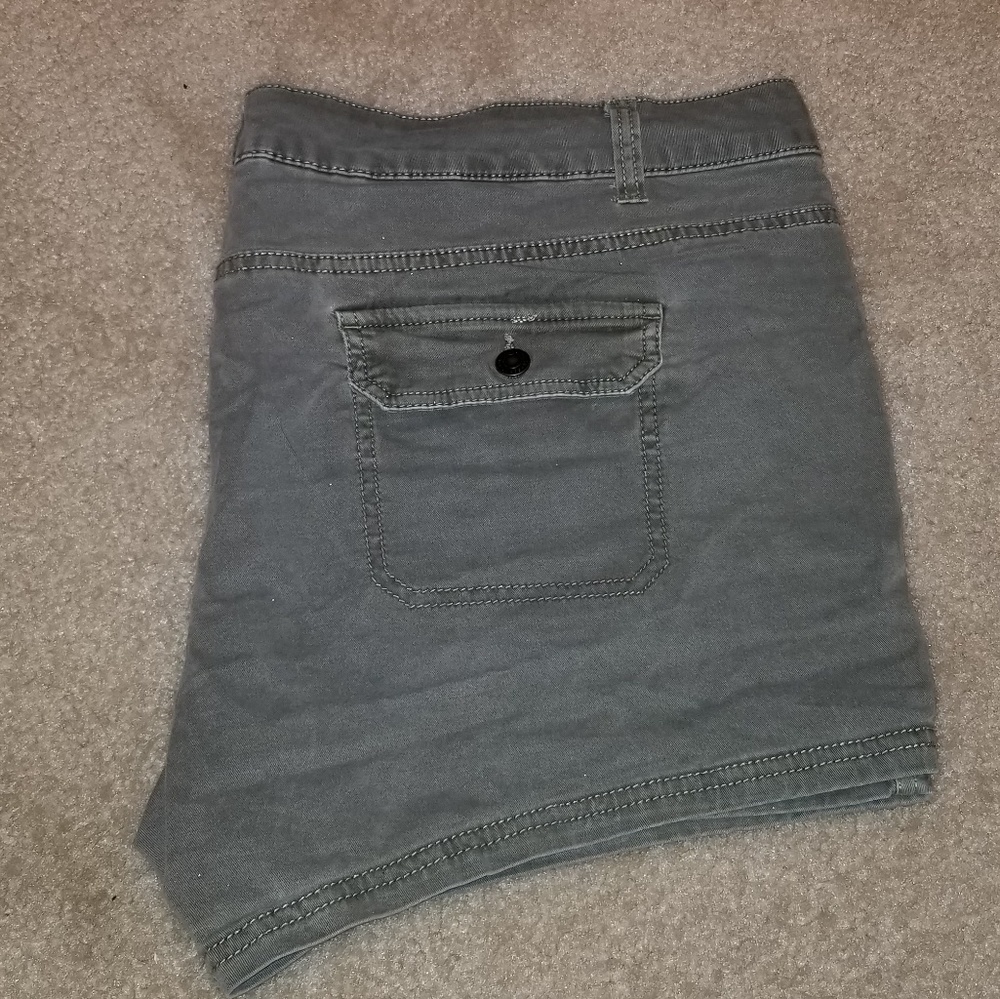 Mossimo shorts